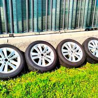 Lega 17 RENAULT Dacia con 4 Stagioni 205 55 17 95V