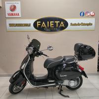 Piaggio Vespa GTS 300 - 2011