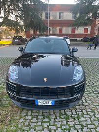 PORSCHE Macan - 2017