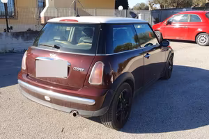 Mini Cooper 1.6 (116cv) anno 2002