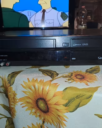 videoregistratore vhs e dvd