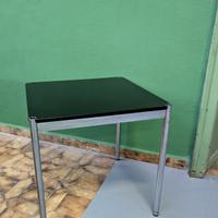 Tavolino design USM Haller 