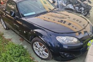 Mazda MX-5 anno 2011 per ricambi (2a)