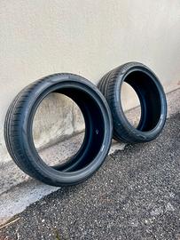 255 35 19 Pirelli P Zero