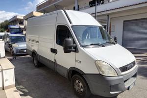 Iveco Daily 2.3