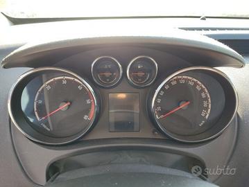 Quadro strumenti OPEL MERIVA 1248cc CDTI del 2011