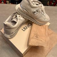 Liu-Jo Maxi Wonder 01