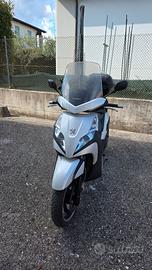 Scooter Peugeot Geopolis 300
