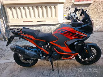 KTM 1290 super adventure s  2024