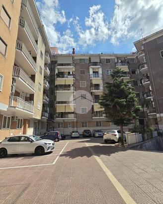 5 LOCALI A NAPOLI