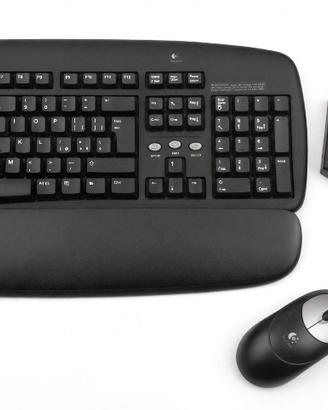 Set Tastiera + Mouse Wireless Logitech  ecc..