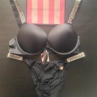 Set Victoria’s Secret push up
