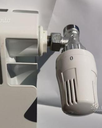 Testa termostatica radiatore calorifero comando