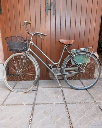 Bicicletta da donna vintage da restaurare anni 40