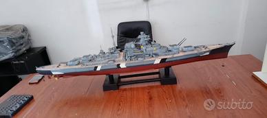 Corazzata Bismarck radiocomandata