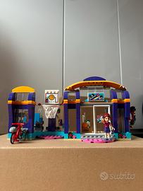 Lego friends, centro sportivo di heartlake