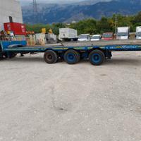 semirimorchio collo d'oca ribassato