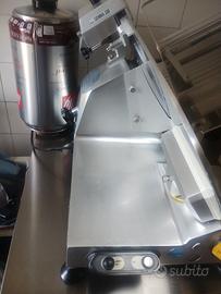 affettatrice professionale 