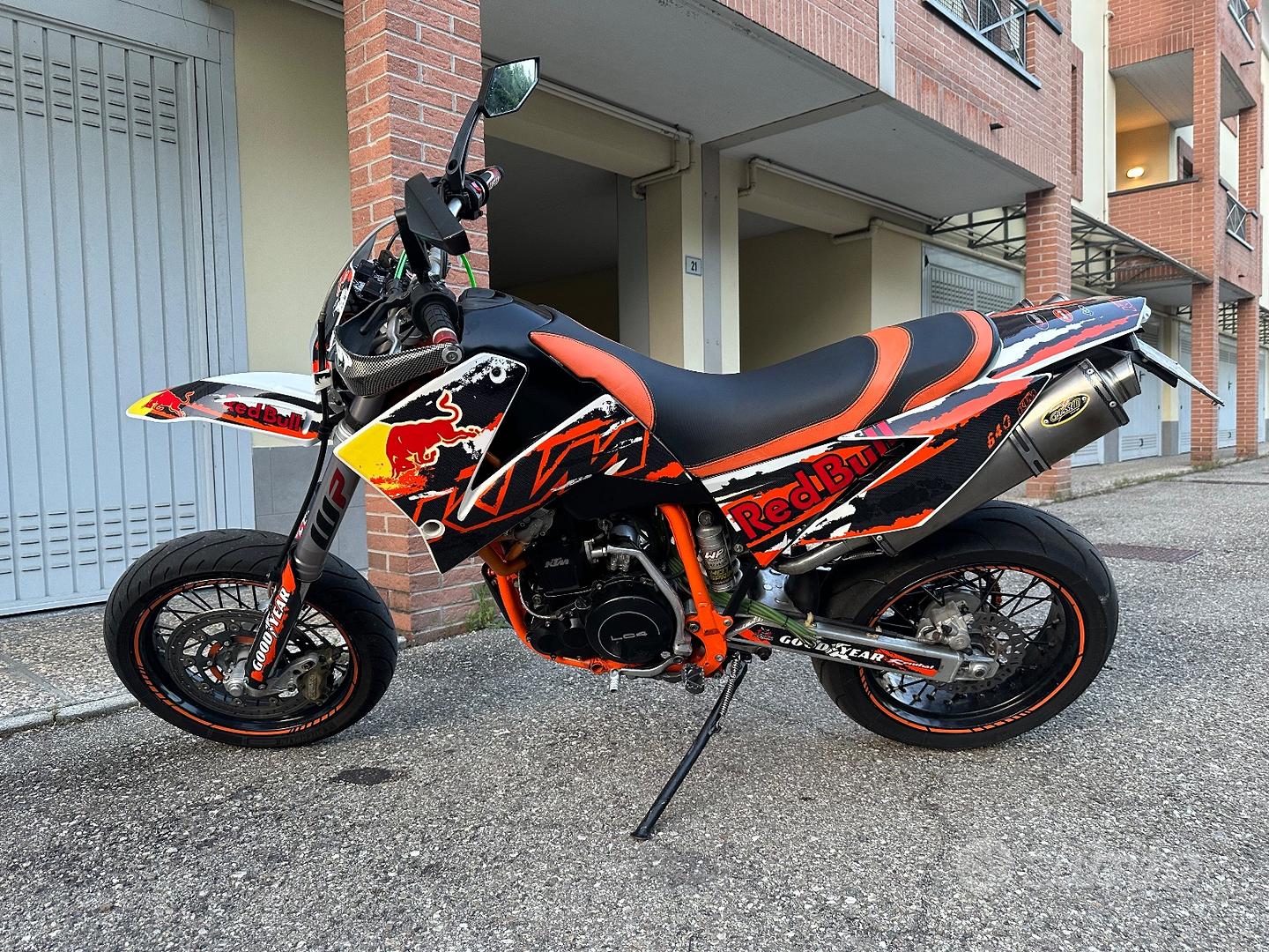 Borsa da sella CL62 per KTM 620 Duke / LC4 arancione : : Auto e  Moto