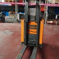 Stoccatore sdoppiatore elettrico 2000kg