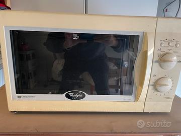 Forno Microonde Whirlpool usato