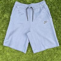 pantaloncini nike tech fleece