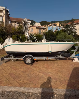 Barca mistral diamante