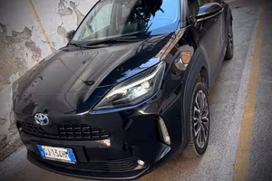Toyota Yaris Cross 1.5 hybrid E-CVT Longe