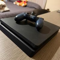 PLAYSTATION 4 slim + joystick