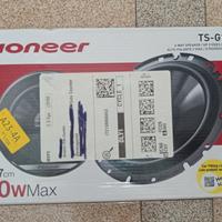 Casse altoparlanti auto nuove mai usate 