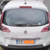 Renault Scenic 1.5 DCI