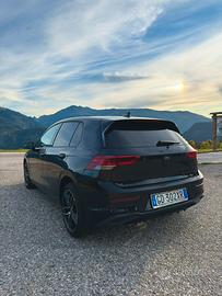 Volkswagen Golf 8 2.0 TDI DSG Life 116 CV 79.000km