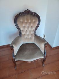 Vintage. Poltrona in velluti