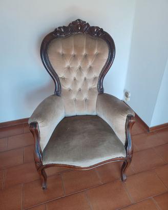 Vintage. Poltrona in velluti