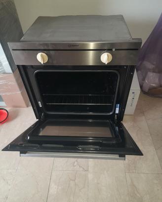 Forno Indesit da incasso