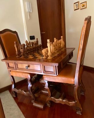 Tavolo scacchiera con sedie