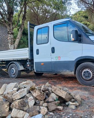 DAILY IVECO DOPPIA CABINA RIBALTABILE TRILATERALE