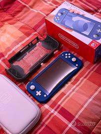 Nintendo Switch Lite (nuova) + Custodia e Cover