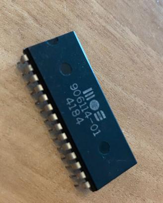 Commodore 64 - MOS 906114 PLA