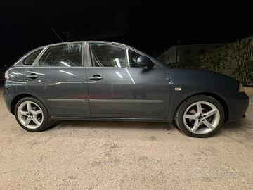 SEAT IBIZA 1.4 TDI STYLANCE 2007