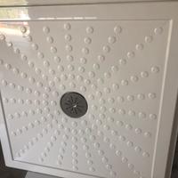 Piatto doccia per bagno disabili