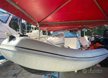 Gommone ASSO 5 metri  (Tubolari NUOVI ) + motore
