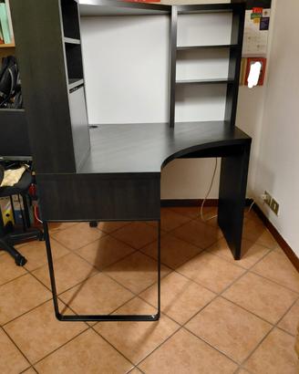 Scrivania angolare IKEA MICKE