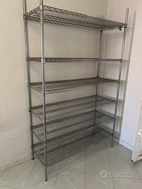 Scaffale in acciaio