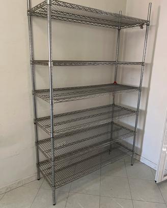Scaffale in acciaio