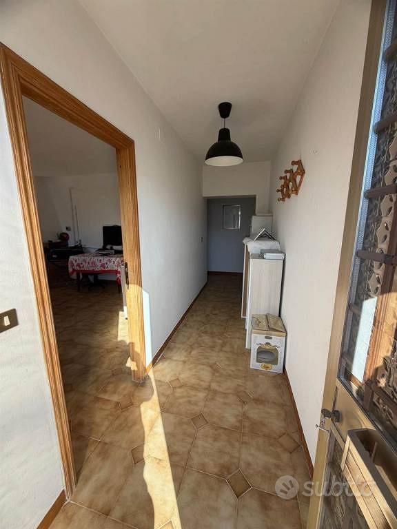 Rustico / Casale di 400 m² con più di 5 locali e b - Altro