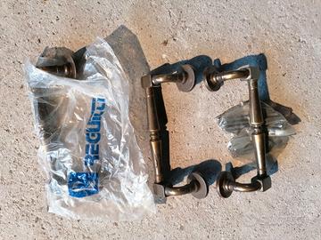 VARI TIPI DI MANIGLIONI