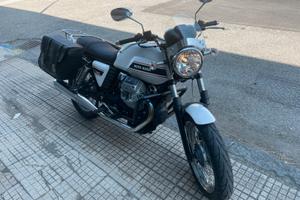 Moto Guzzi V7 Classic