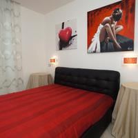 Bilocale rifinito appia nuova