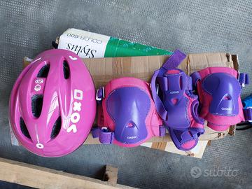 protezioni per pattinaggio e casco